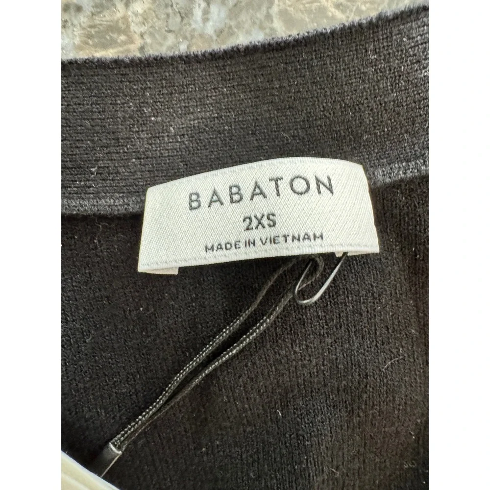 Babaton Aritzia Black tribeca Cardigan Gold Crest Buttons Cinched Waist 2XS NEW‎